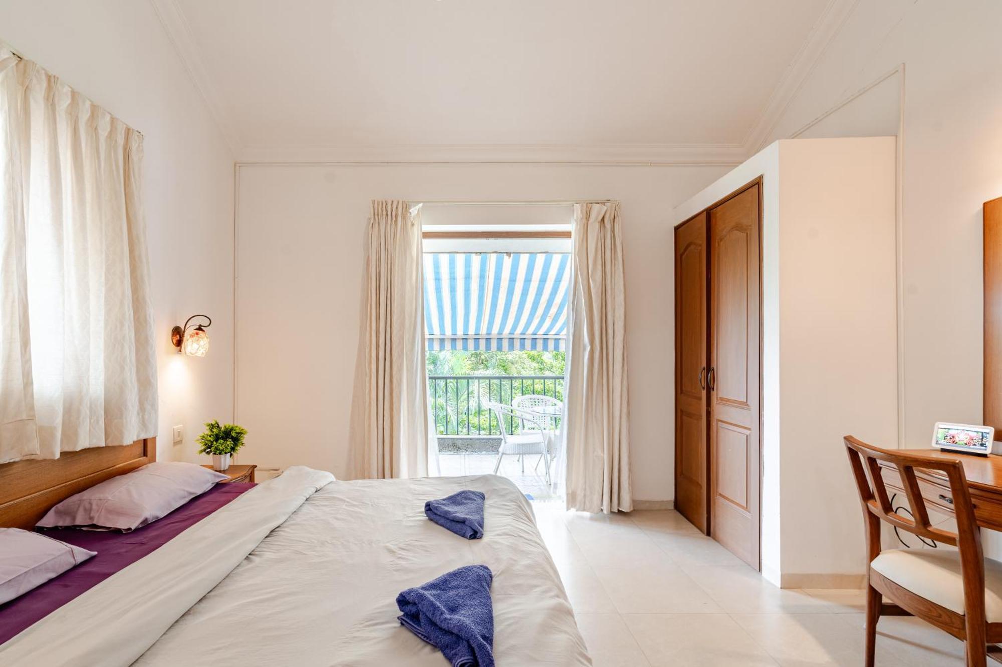 Susegad Suites Arpora Apartments & Villas With Reserved Parking Room photo